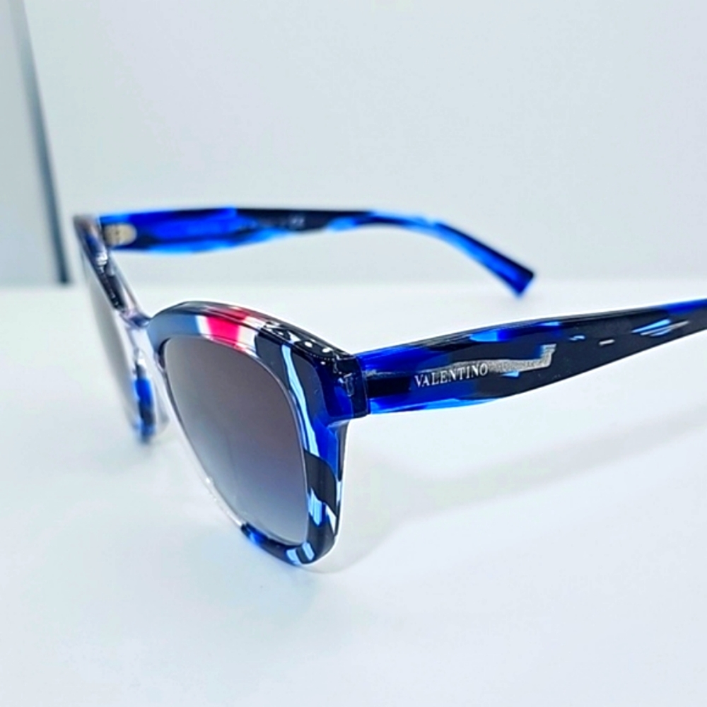 VALENTINO SUNGLASSES Large frame VA4005